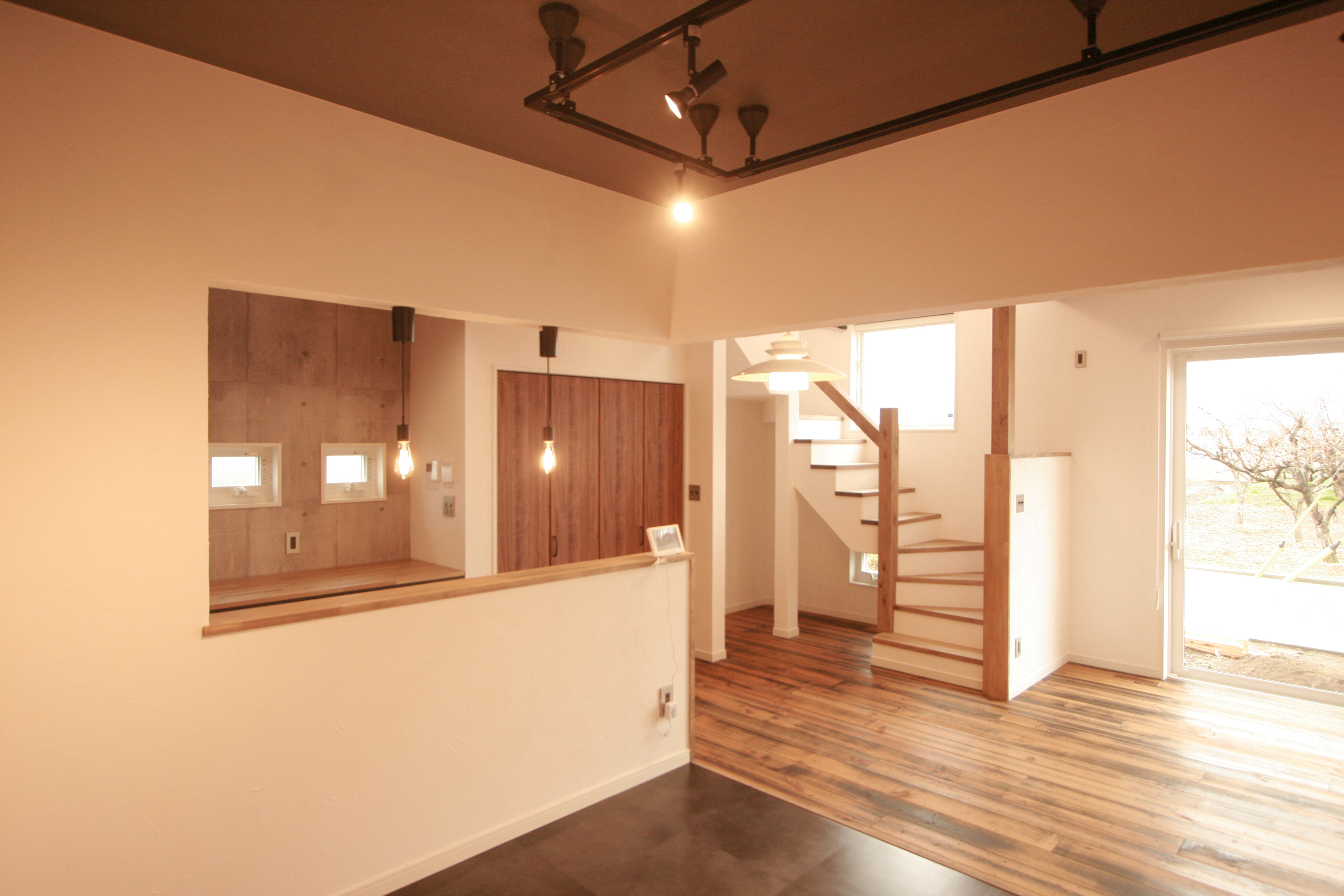 ダクトレールのあるお家